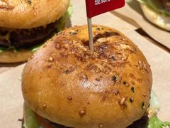 -必胜客(松江三湘宅急送店)