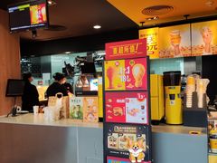 -麦当劳(杨林得来速店)