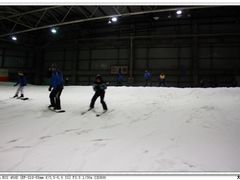 初级雪道顶端坡度-乔波室内滑雪场