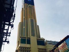 -彩虹云霄拜约克摩天塔