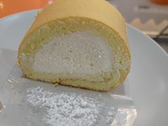 乳酪云朵卷-卷们·现制生日蛋糕·蓝风车动物奶油(金源店)