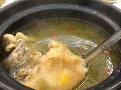 本鸡煲-宾湖农庄·农场特色(太湖龙之梦店)