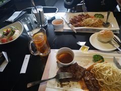 -伯顿西餐厅(厚街香榭丽店)