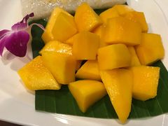 -Dang restaurant (patong phuket)