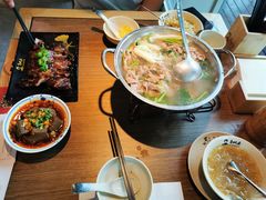 -肖四女乐山跷脚牛肉(世博源店)