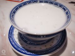 椰汁西米露-老廣糖水铺(乐汇城店)