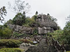 -梭布垭石林景区
