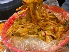 -玲玲米粉·新疆现炒米粉(大十字总店)