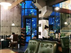 -I HOLIC艾豪丽披萨(KKone店)