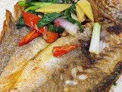 古法煎香黄花鱼-贞姨美食·老字号海鲜大排档