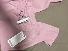 -lululemon(上海浦东IFC店)