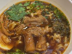 -康师傅私房牛肉面(申虹店)