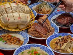 -蓝田九大碗民俗食府(蓝田店)