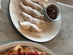 -Pizza Express(机场T1店)