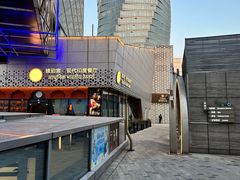 -宝龙城(杭州滨江店)