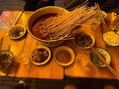 -拈签一笑黄牛肉辣卤串串