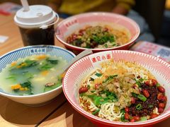 -遇见小面(东方宝泰店)