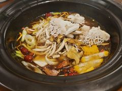 -菌乡缘·野生菌蒸汽鱼火锅(江边夜市店)