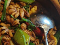 -八府香鸭·啫啫煲(华山路店)