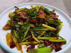 -鲤鱼塘农家山庄