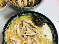 -明呈黄鱼面馆(斜土路店)