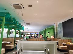 -环球约客烤涮自助(铜锣湾店)