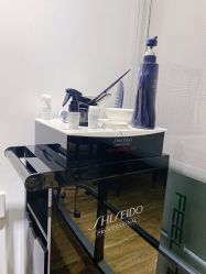-Mentor Hair Salon