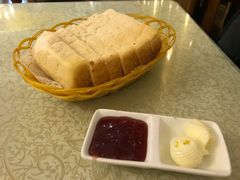 -华梅西餐厅(哈尔滨中央大街店)