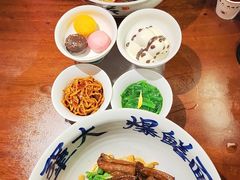 -李犟大爆鳝面·手工蟹黄包(湖滨西湖店)