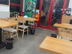 -丽影重庆小面(定西路店)