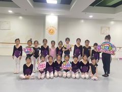 -西安小天鹅艺术团(金花路校区)