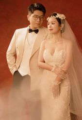 -挪娅婚纱摄影皇家会所