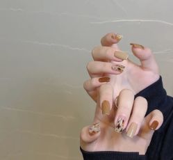 -午后美甲美睫生活馆