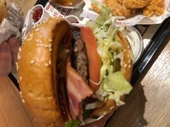 BBQ培根牛肉特堡-The Habit Burger Grill 哈比特汉堡(复兴soho店)