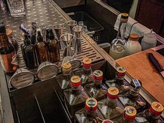-Whisper Bar 