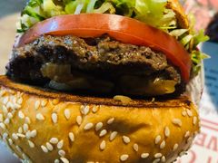 -The Habit Burger Grill 哈比特汉堡(复兴soho店)