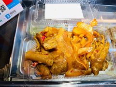 -六合夜市