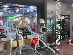 -TOP健身私教工作室(侨香店)