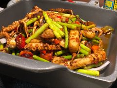 爆炒鱿鱼须-老头儿油爆虾·知味杭州(爱琴海购物中心)