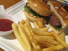 -STARRY CAFE & LOUNGE BAR(高新店)