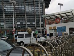 -上海长途客运南站-停车场