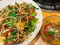 -榕江牛瘪牛肉火锅