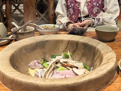 -滇香肴·云南菜蒸汽石锅鱼(云南北路店)