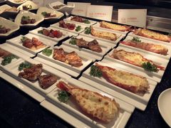 -半岛翡丽海鲜自助餐厅(观风亭店)