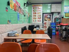 -红帽小馆(向阳路店)