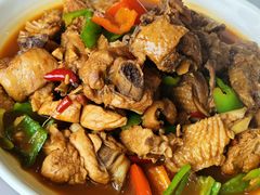 -天乐农家鱼头王(天目湖店)