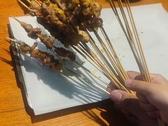 -京狮炙燥·精酿烧烤(首经贸店)