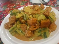 -闯关东东北农家菜(崂山石老人店)