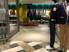 -Gucci(重庆IFS店)