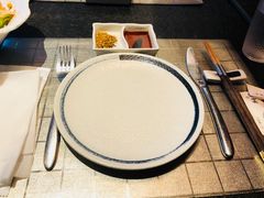 餐具摆设-仙桐吉宴铁板烧·精致料理